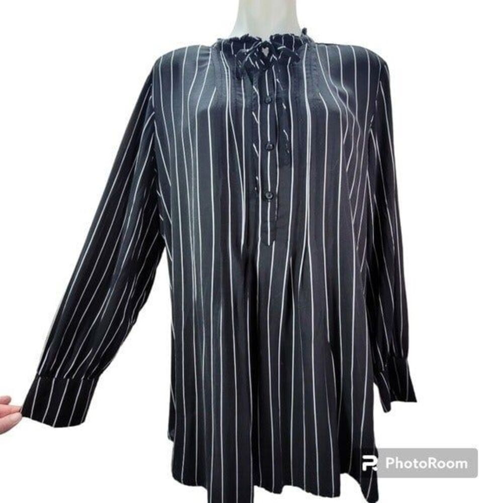 • Simply Vera Vera Wang womens blouse XXL black ruffled long sleeve pleated…